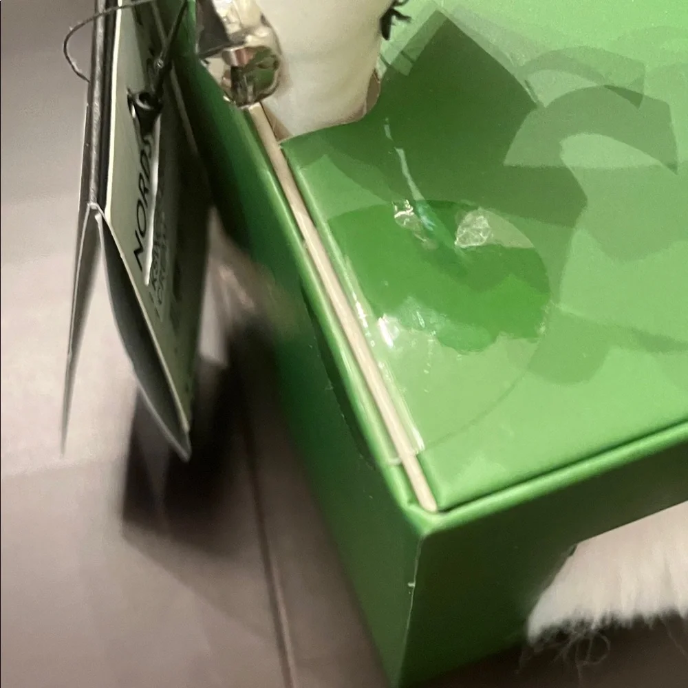 Kate Spade Green and White Earmuffs - Picture 3 of 5